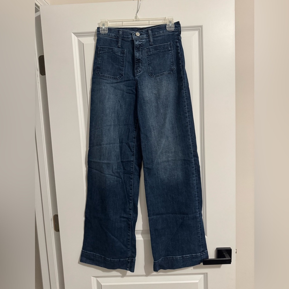 Hi rise wide leg jeans